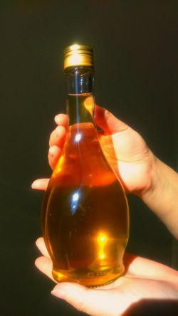 What is mead wine?